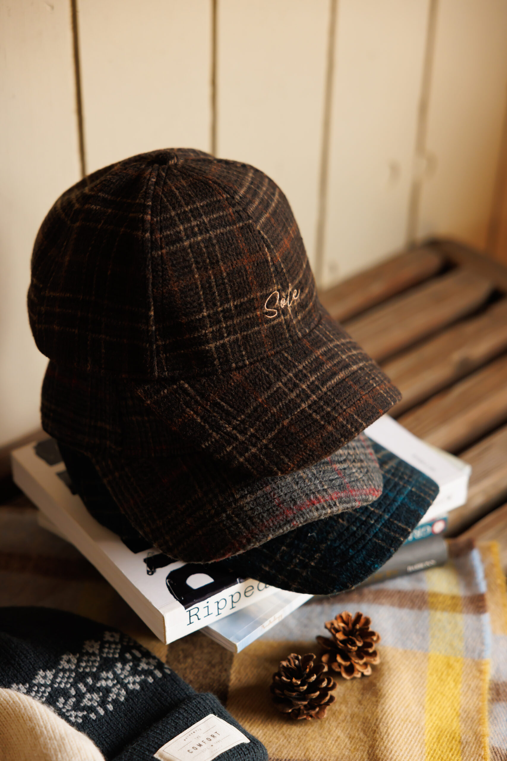 Season Collection – Gloria グロリア株式会社